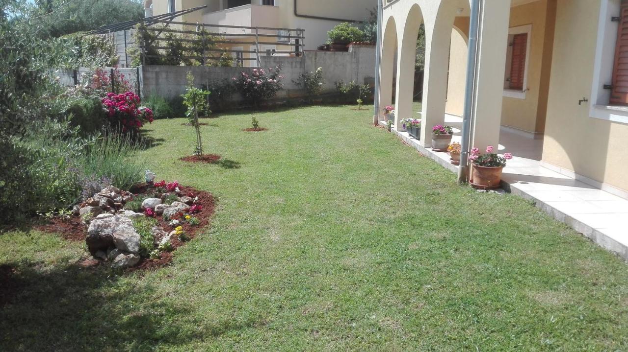 Apartment Barba Ližnjan Dış mekan fotoğraf