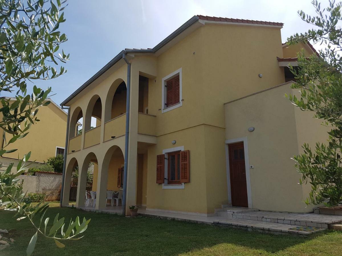 Apartment Barba Ližnjan Dış mekan fotoğraf